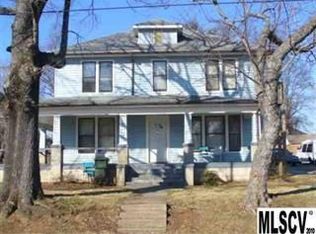 1005 12th St NE APT 1, Hickory, NC 28601