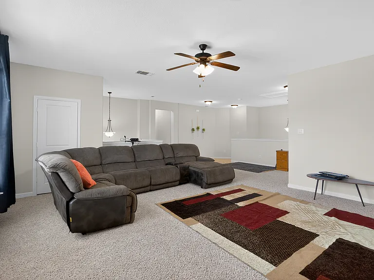 3912 Crater Cir — Photo 16