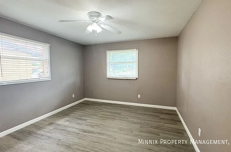 3410 54th St — Photo 18