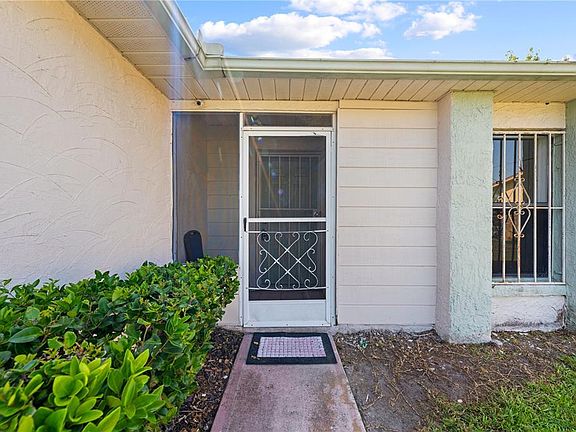 3rd image of 743 DROMEDARY DRIVE
