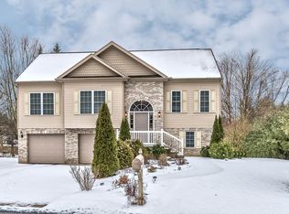 100 Grandview Ave, Glenshaw, PA 15116