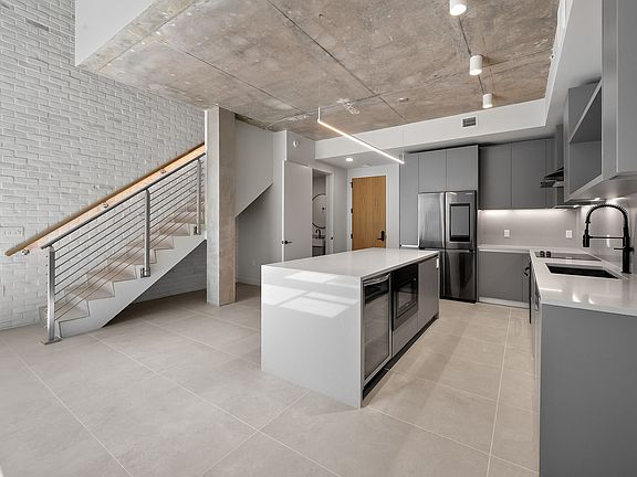 Unique 2-story loft floorplans