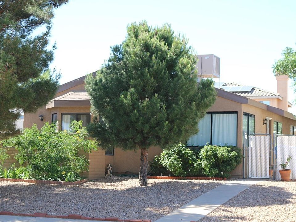 1st image of 5253 Desert Shadows Dr