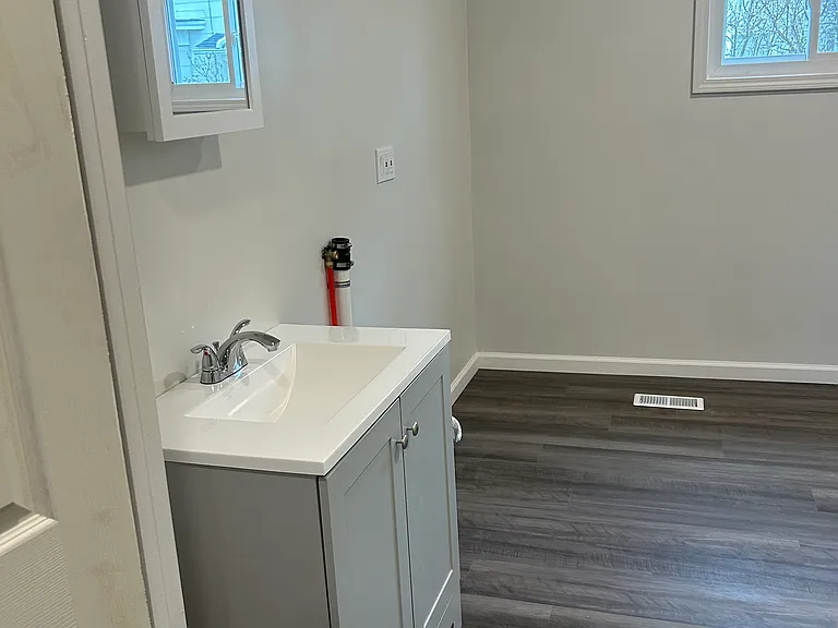 515 N Academy St #2 — Photo 6
