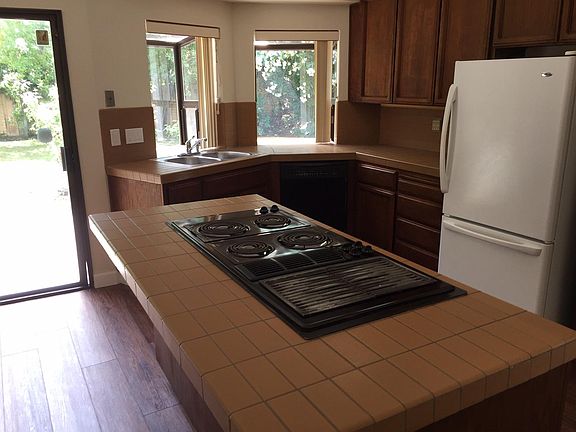 3rd image of 10374 Heney Creek Pl