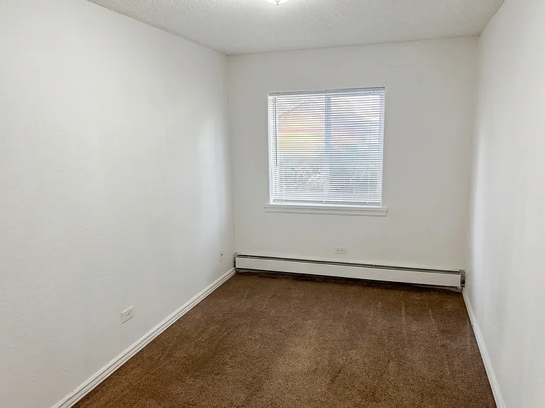 707 W 96th Ave #8 — Photo 7