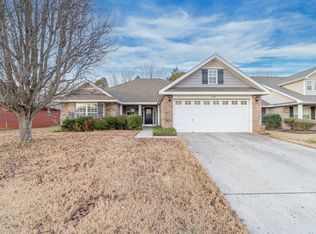 135 Artesian Ln, Madison, AL 35758