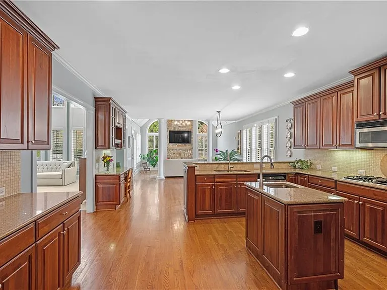 5945 Broadwater Trl — Photo 21