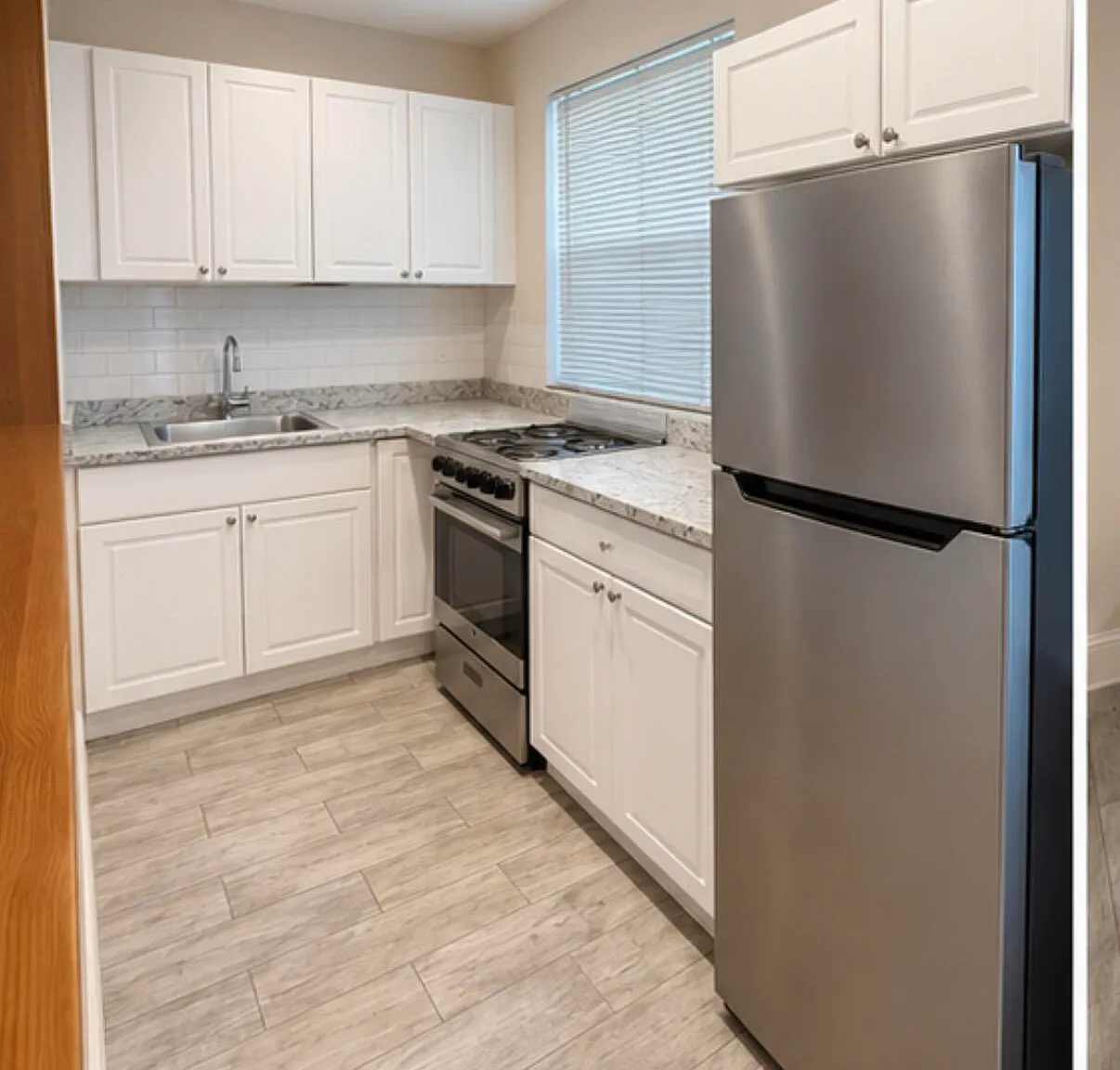 1 bed, 1.0 bath, 999 sqft, $1,400 — Photo 3