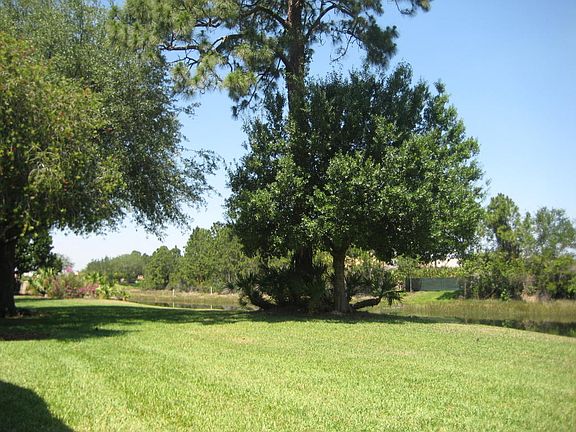 5th image of 1665 SW Harbour Isles Cir #17
