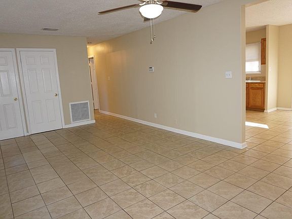 3rd image of 5014 Ortega Hills Dr