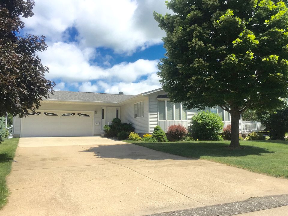 Gorgeous Ranch in Dike!