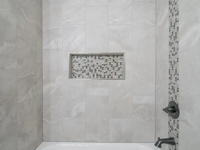 8068 E 123rd Pl — Photo 22