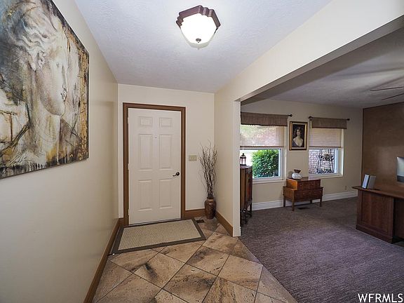 4th image of 4190 W Benarmine Cir