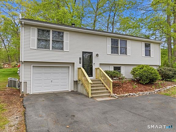 3rd image of 161 Deerfield Ridge Drive