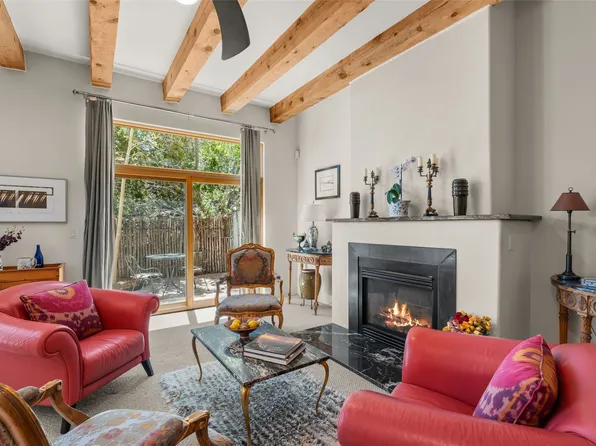 757 Viento Cir, Santa Fe, NM 87501