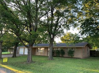 206 W Walnut Ave, Coalgate, OK 74538