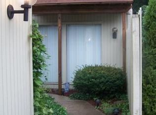 19842 Dell Dr #7005, Strongsville, OH