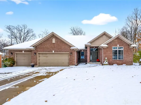 6946 Rosecliff Pl, Dayton, OH 45459