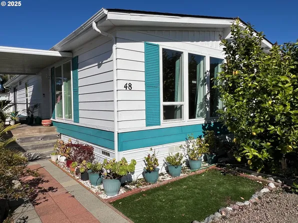 15505 Oceanview Dr Space 48, Brookings, OR 97415