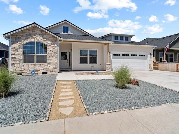 261 Oak Crest Way, Medford, OR 97501