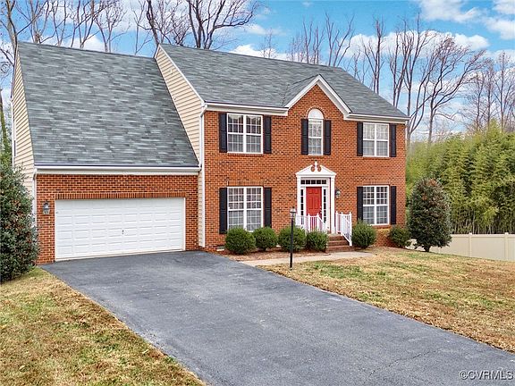 2nd image of 1920 Glenwilton Dr