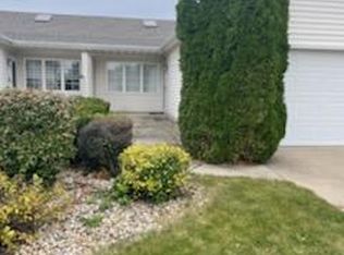 234 S Heather Ln, Crown Point, IN 46307