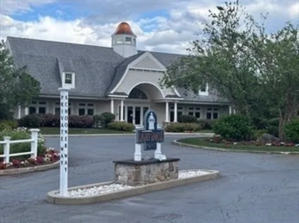 606 Schooner Way Unit 606, Plymouth, MA 02360