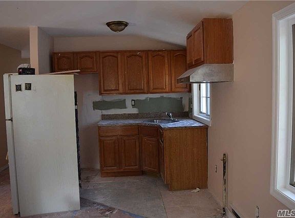 2nd image of 17227 127th Ave #2