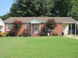2309 Mullins Ave, Humboldt, TN 38343