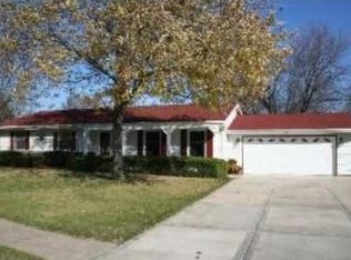 20821 S Sarver Dr, Shorewood, IL 60404