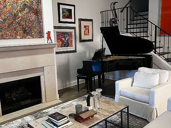 4th image of 124 Glen Alden Cir