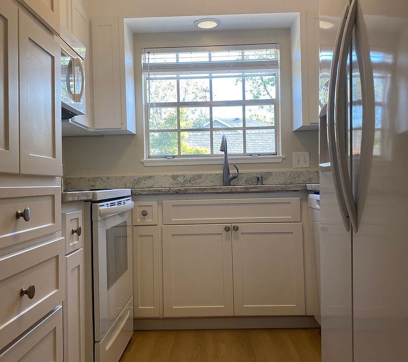 1st image of 596 La Conner Dr APT 8