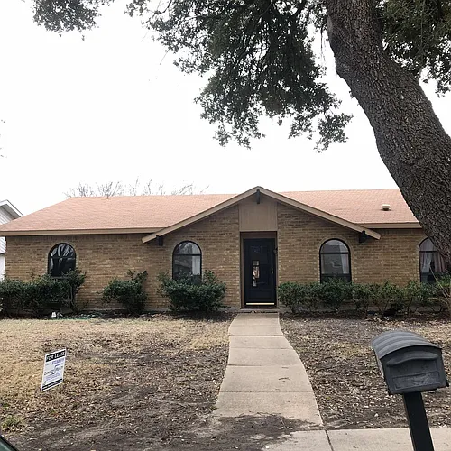 2417 Norway Dr Photo 1