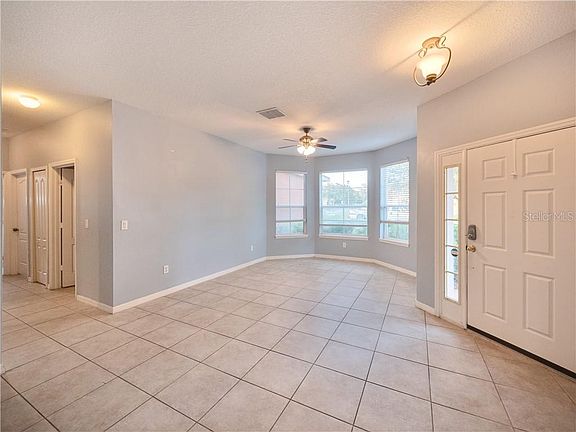 5th image of 123 Magnolia Park Trl