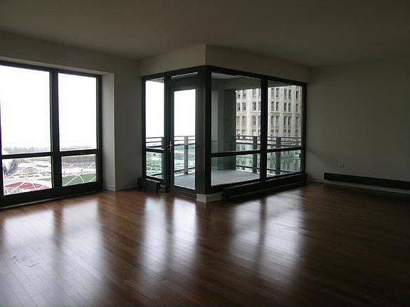 2nd image of 130 N Garland Ct APT 1711