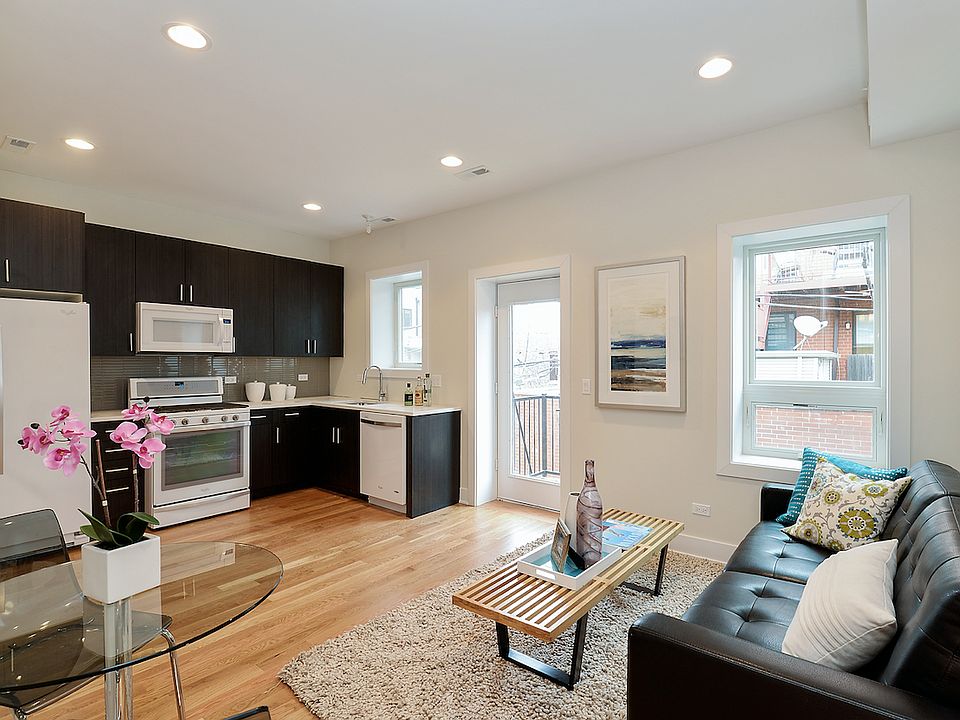 1st image of 4639 N Broadway St APT 306