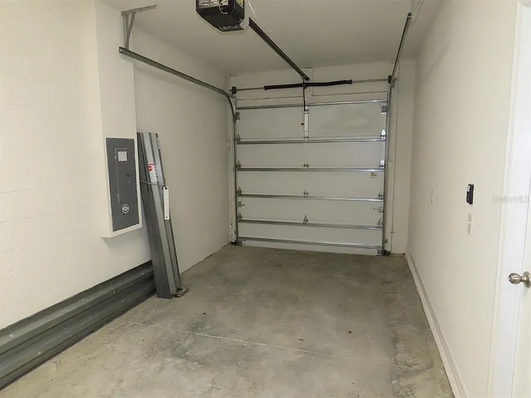 8725 Daydream St — Photo 28