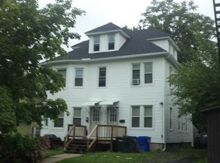 88-90 Edgeland St, Springfield, MA 01108