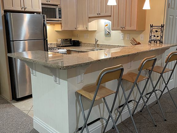 4th image of 3840 Bay Oaks Pl