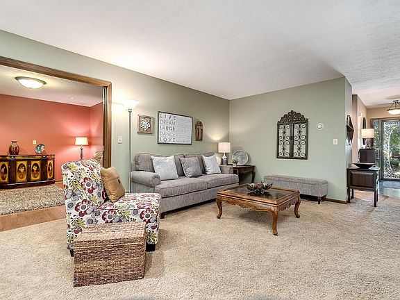 5th image of 9148 Leith Dr