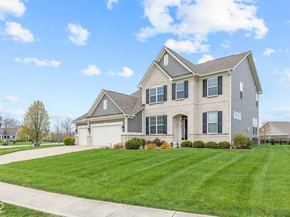 1334 Winfield Way, Greenwood, IN 46143