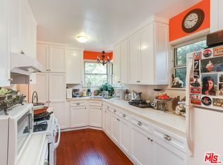 3646 McLaughlin Ave, Los Angeles, CA 90066