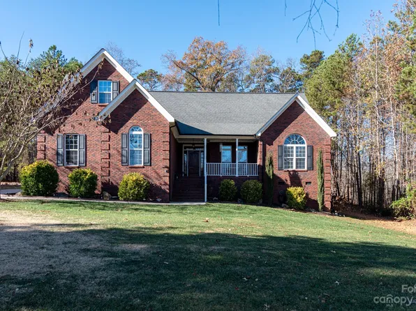 2435 Stoney Run Dr, Oakboro, NC 28129