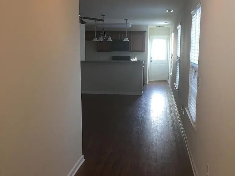 1136 Ocala St — Photo 12