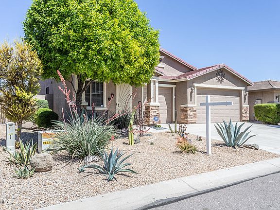 2nd image of 872 E Cierra Cir