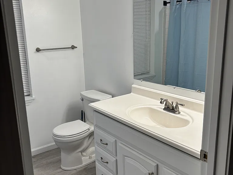 346A McDowell St #A — Photo 10