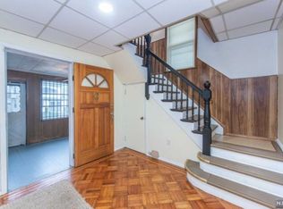 870 S 17th St, Newark, NJ 07108