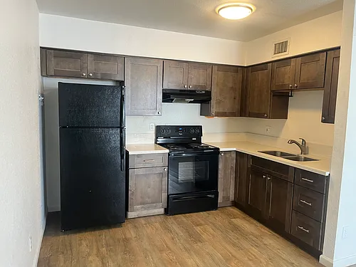 485 W 16th Ave #2 Photo 1