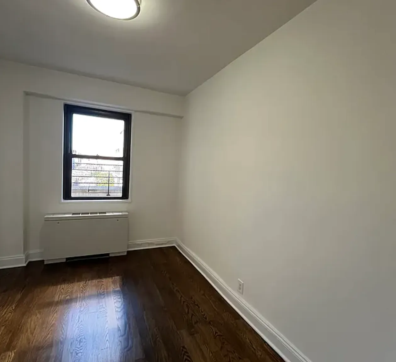 401 East 88th Street — Photo 4